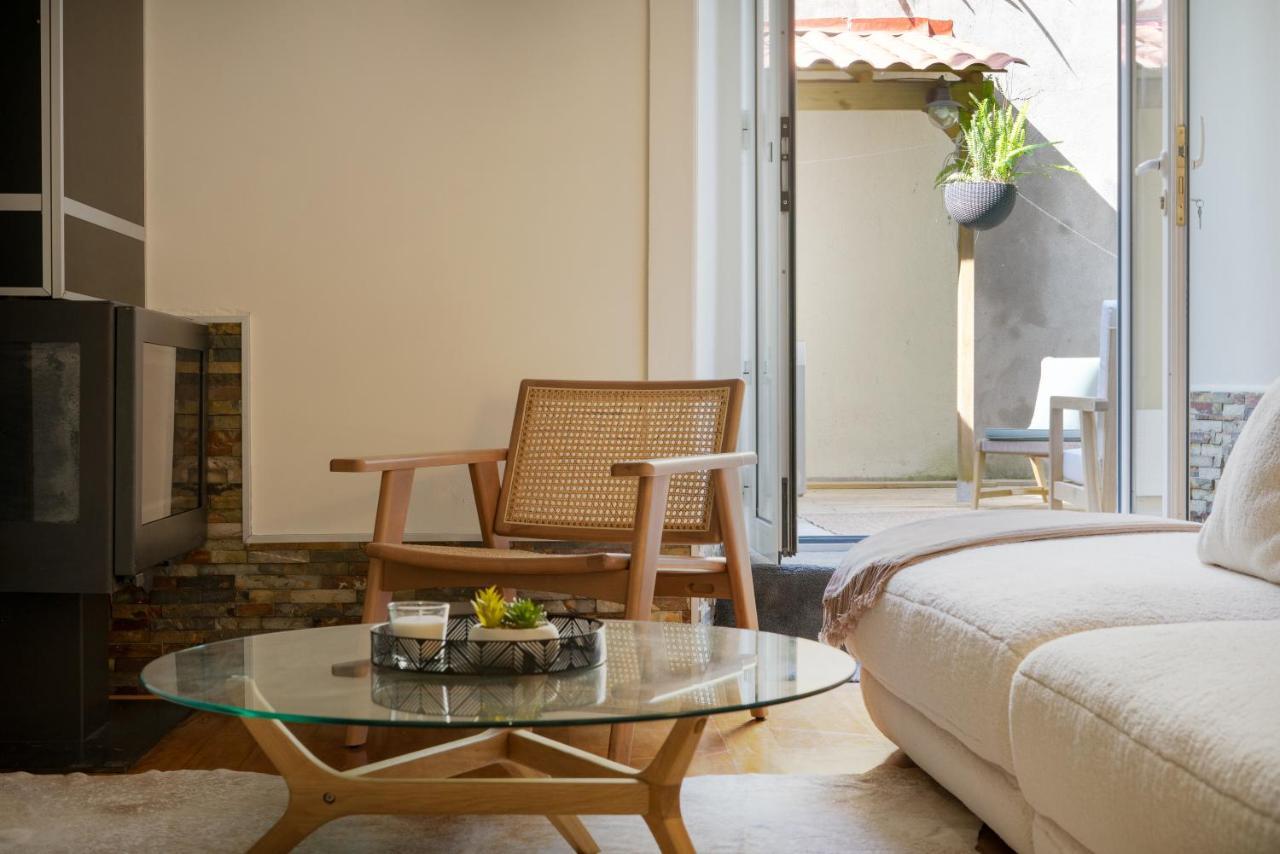 Charming Apt In Historic House コインブラ エクステリア 写真