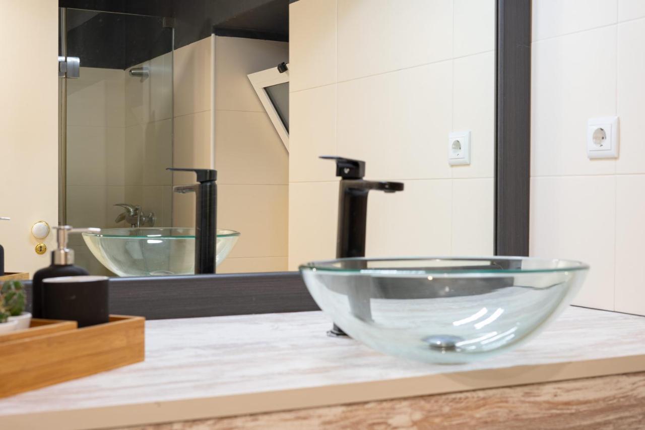 Charming Apt In Historic House コインブラ エクステリア 写真